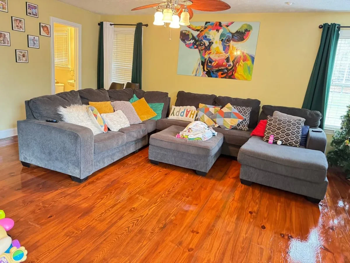Tidy apartment interior after an apartment cleaning